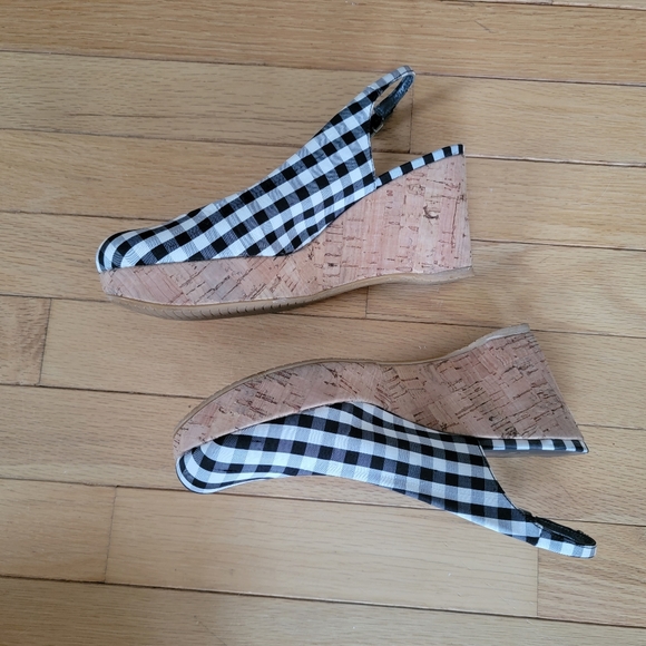 Gingham Print Cork Wedges - Picture 10 of 11